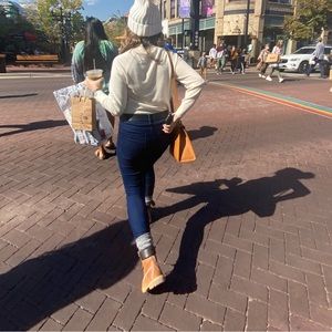 Everlane | Cream Cashmere Sweater